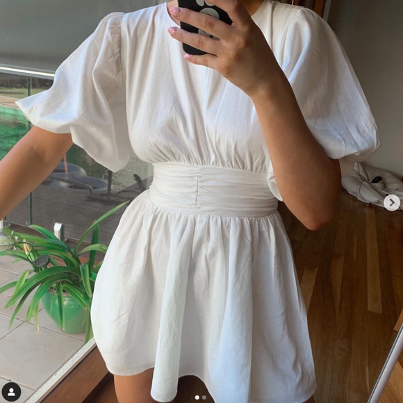 Sabo Skirt White Mini Dress - Picture 1 of 7